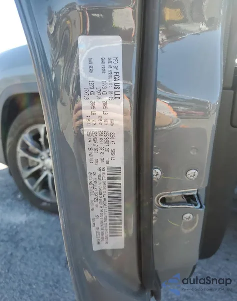 2020 Jeep Cherokee Latitude Plus из США, поврежденный, VIN 1C4PJLLB7LD547855